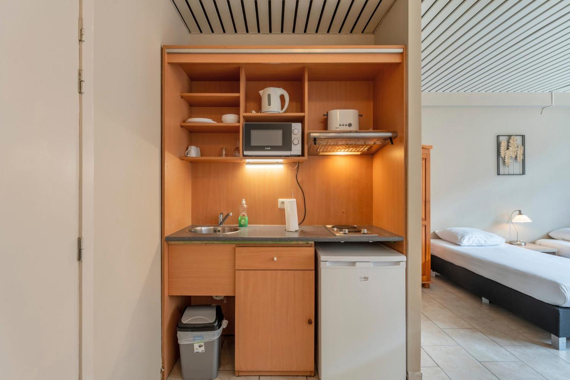 Condo Gardens Брюксел Екстериор снимка